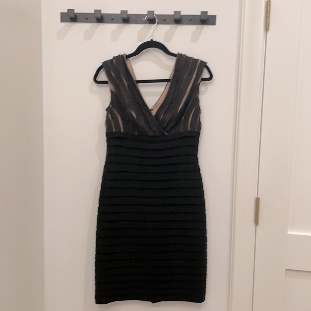 Adrianna Papell black dress. Size 4